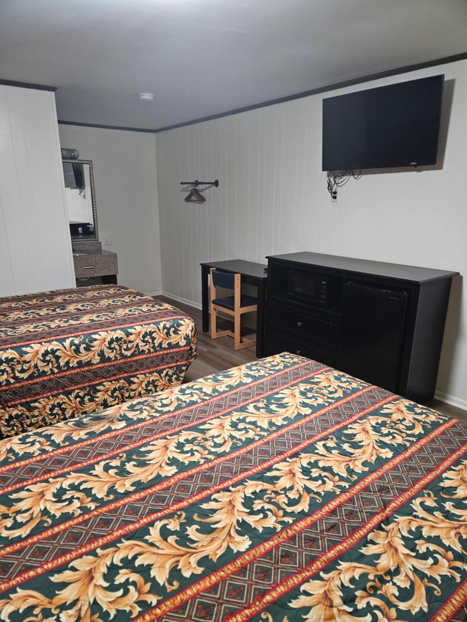 Traveler'S Inn Roanoke エクステリア 写真